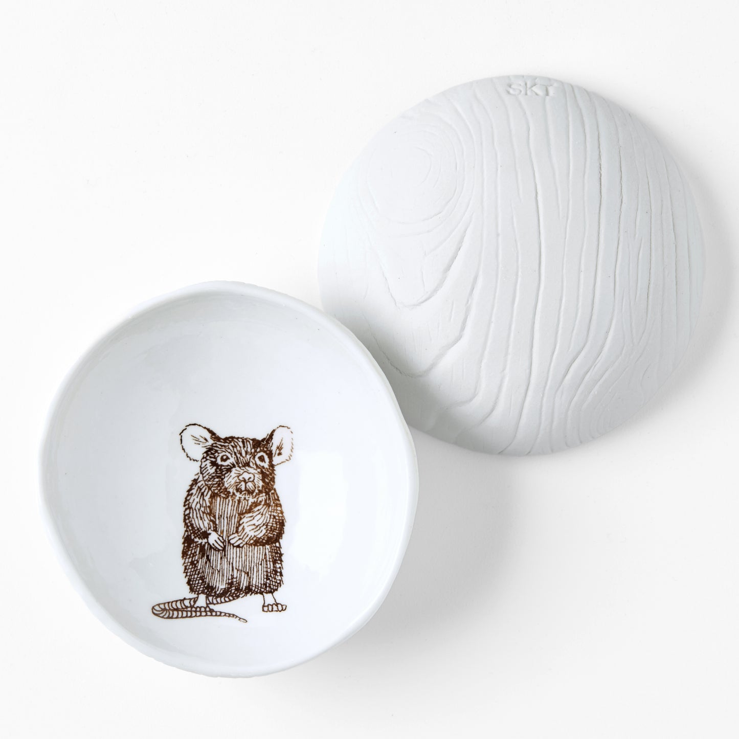 Mouse Woodgrain Dish