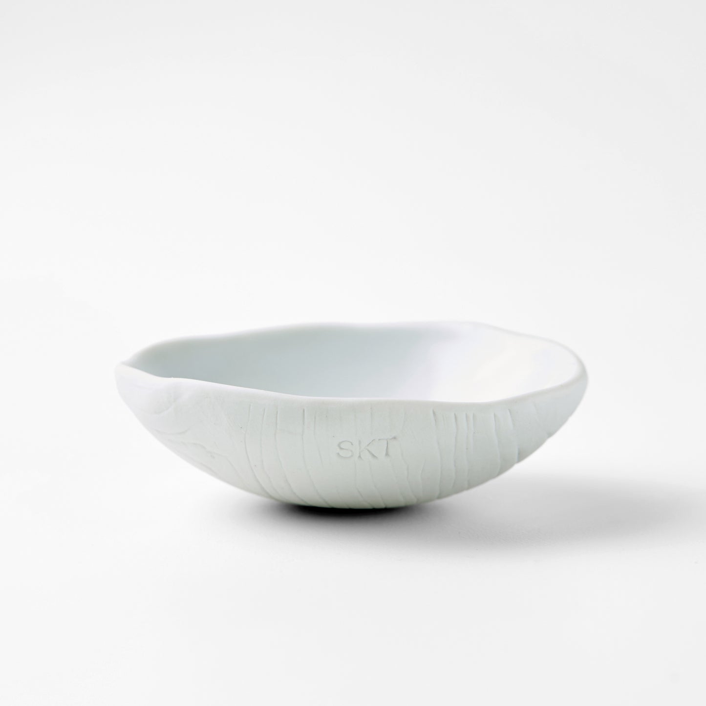 Made-to-Order Woodgrain Dish